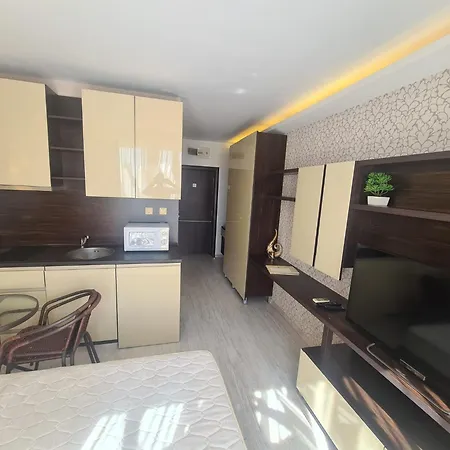 アパート Apartament *